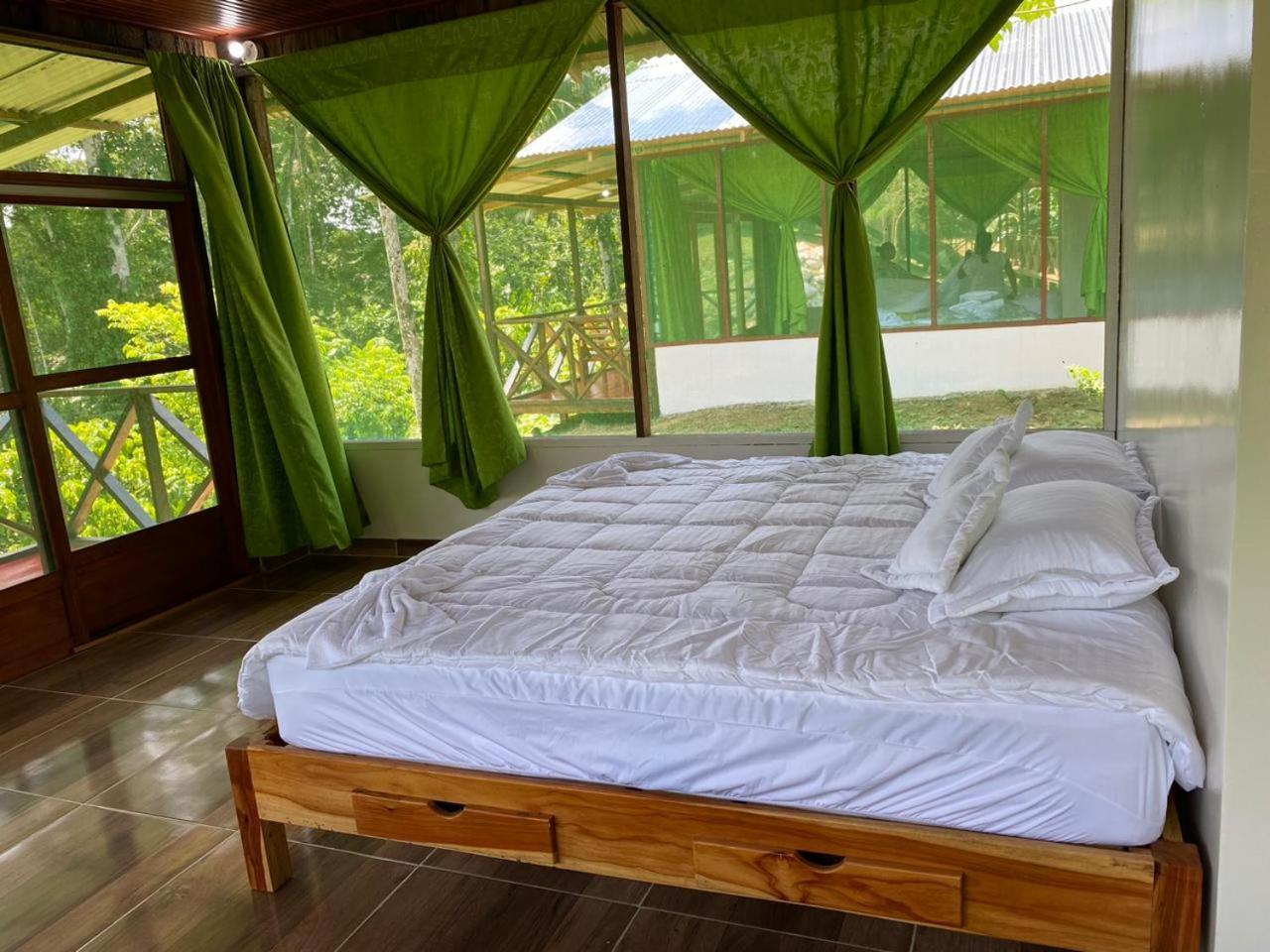 Amazon Acai Lodge Leticia Buitenkant foto